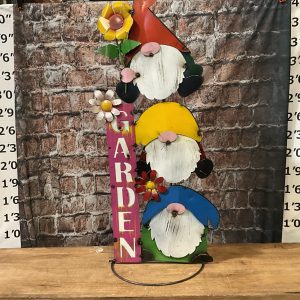 triple gnome garden