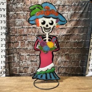 cantina girl