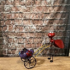 ant with wagon