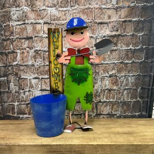 welcome garden boy