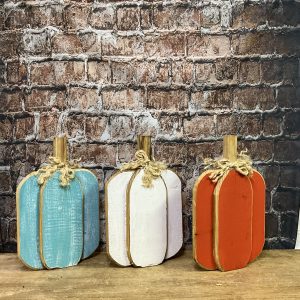 wooden pumpkin (3 colors)