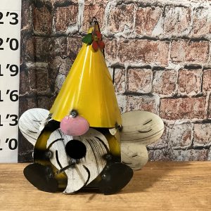 birdhouse gnome flower