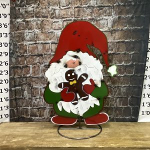 Gnome w/ gingerbread