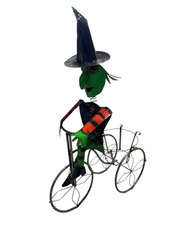witch tricycle