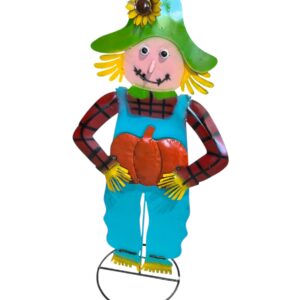scarecrow with pumpkin